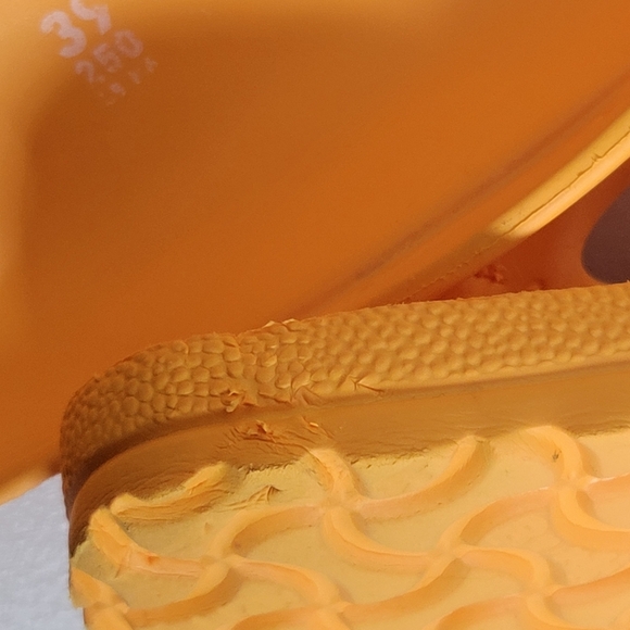 Birkenstock Honolulu Eva Flip Flops Size 39. - Picture 13 of 14